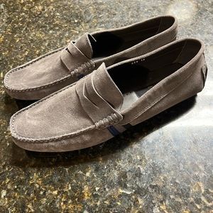 Mens NWOT To Boot New York gray slip on loafer size 13